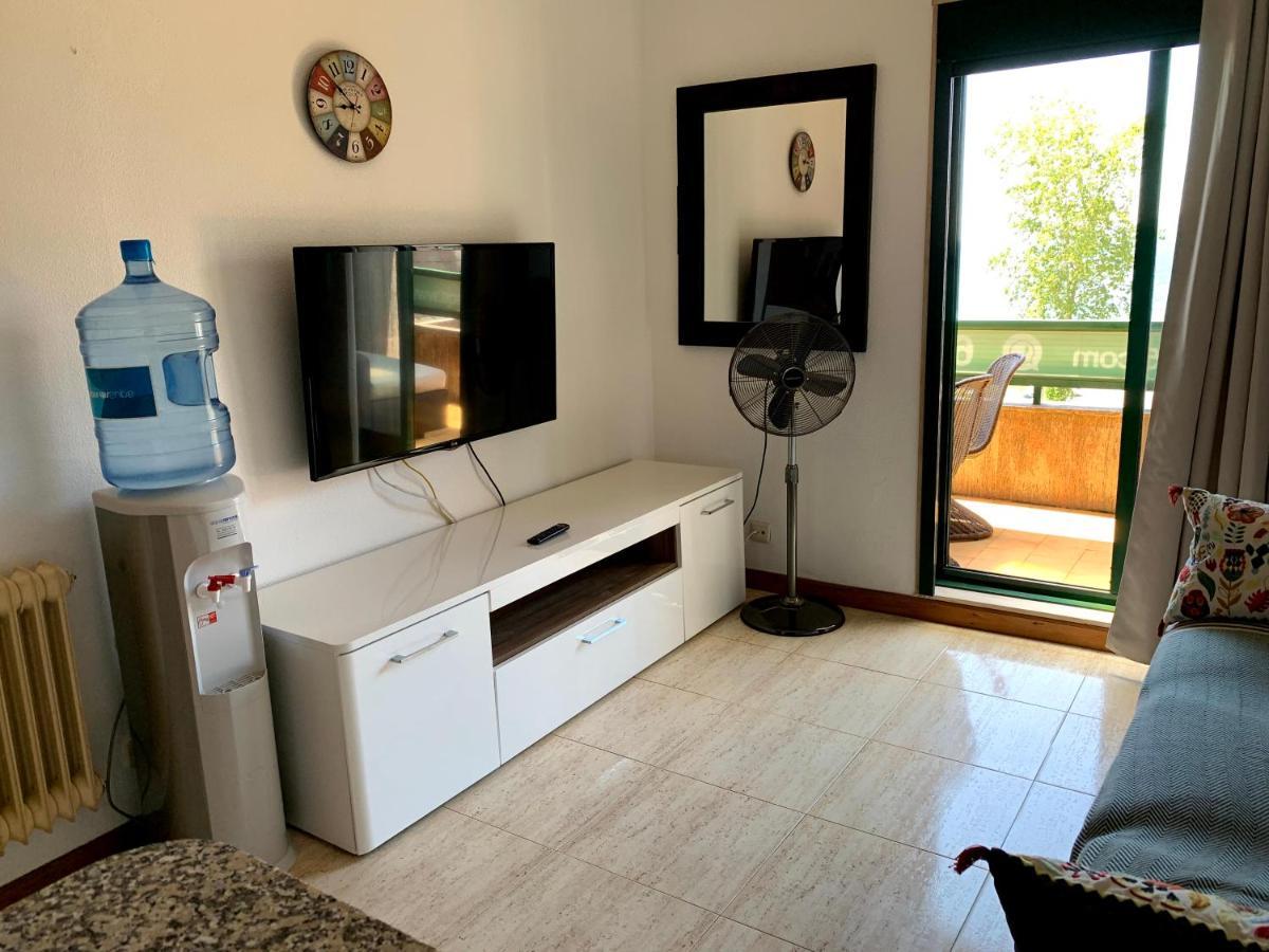 Apartamentos En Playa De Samil Primera Linea De Playa Pe Na Areia Віго Екстер'єр фото