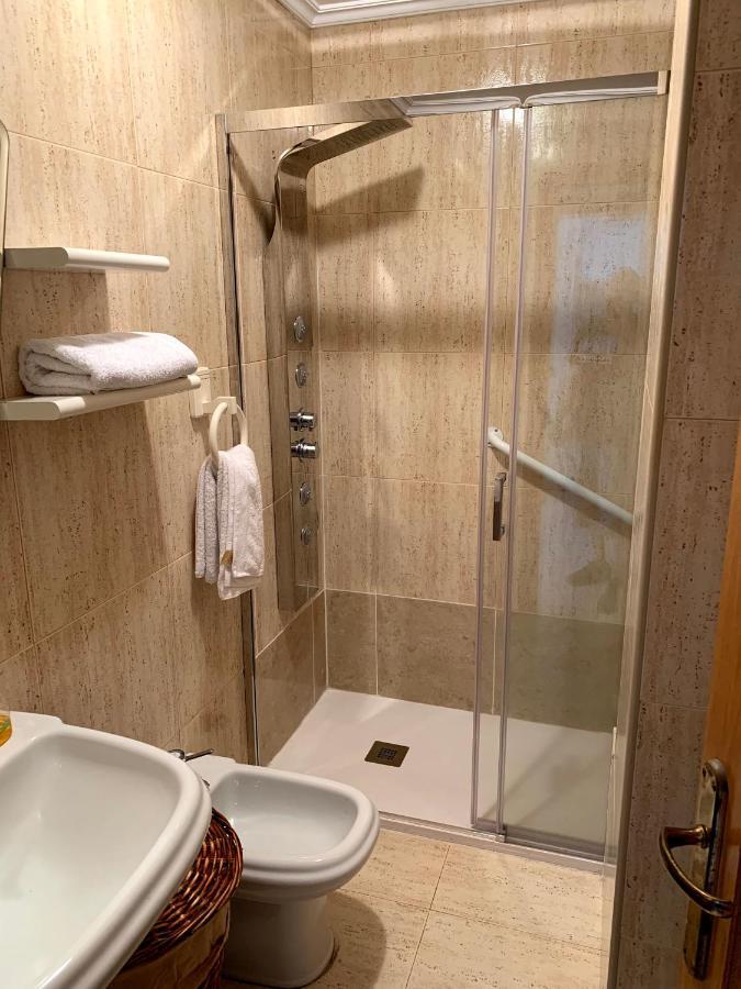 Apartamentos En Playa De Samil Primera Linea De Playa Pe Na Areia Віго Екстер'єр фото