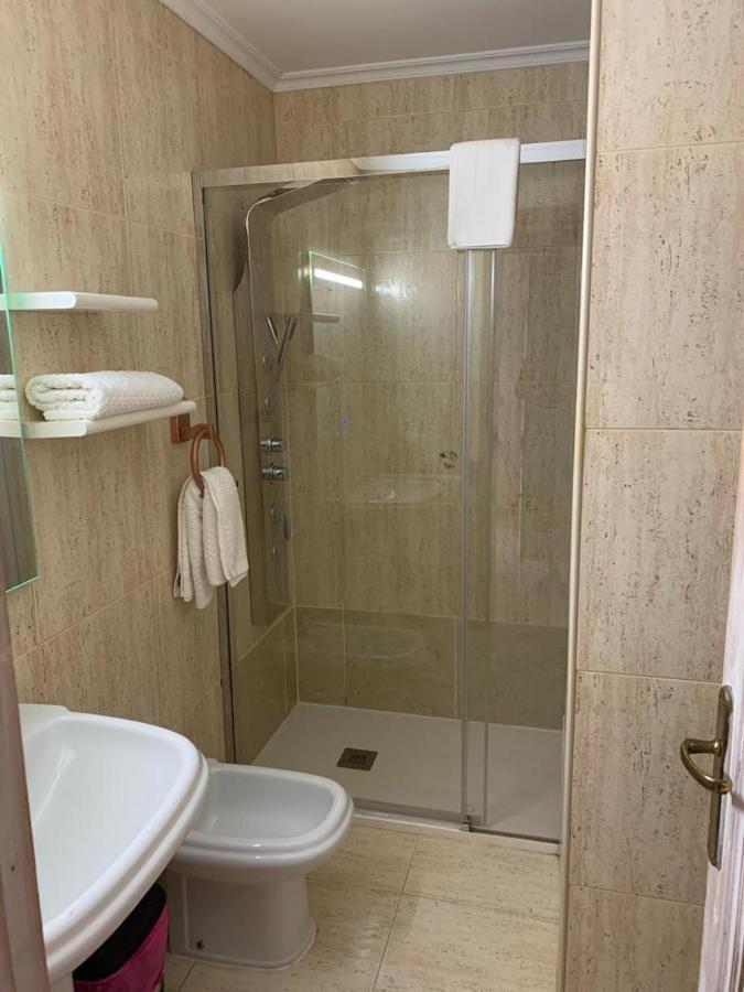 Apartamentos En Playa De Samil Primera Linea De Playa Pe Na Areia Віго Екстер'єр фото